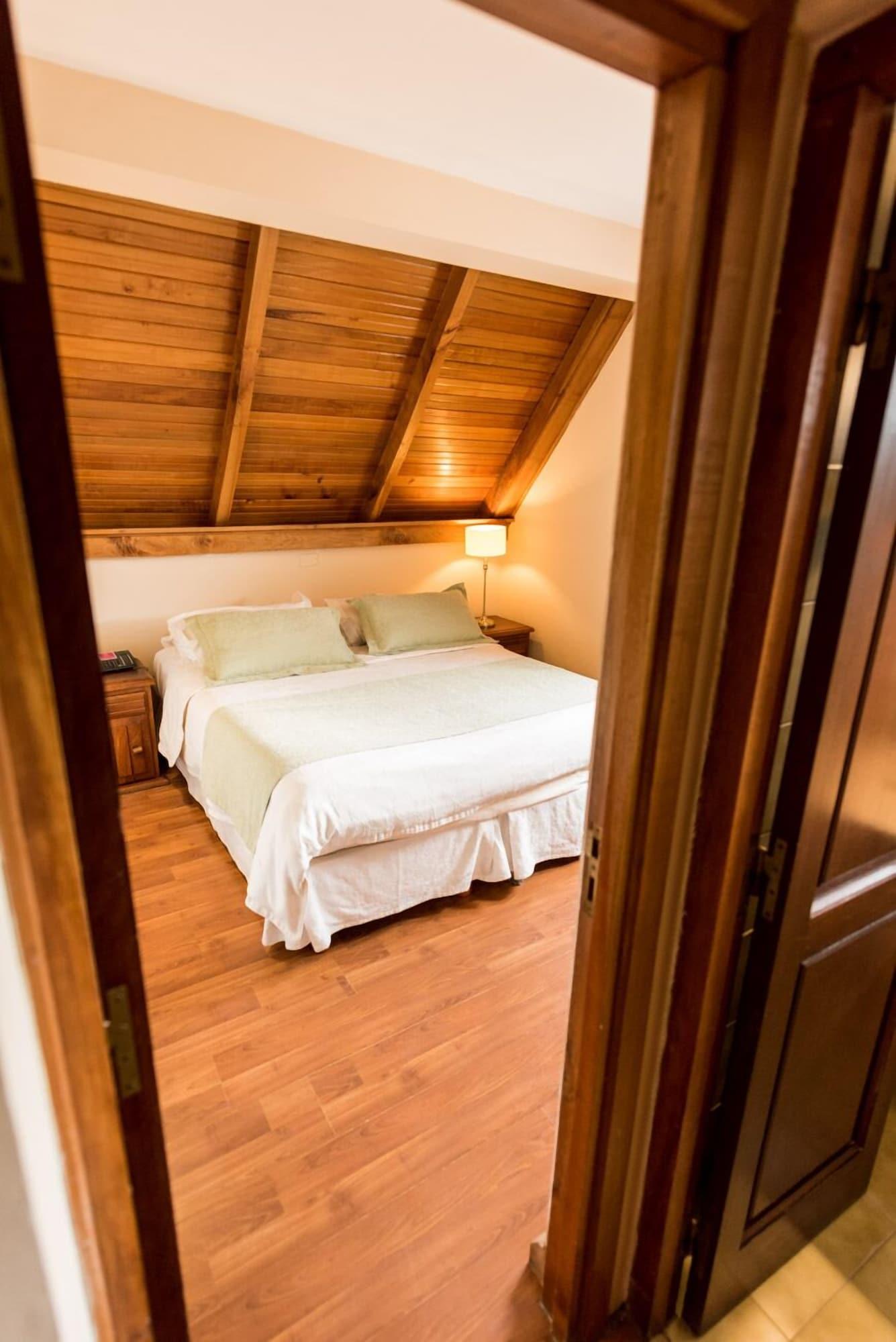 Tunqueley Hotel San Martín de los Andes Zewnętrze zdjęcie